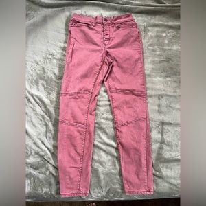 Women’s maroon/pink Skinny Jeans Size 9 Brand: Mudd